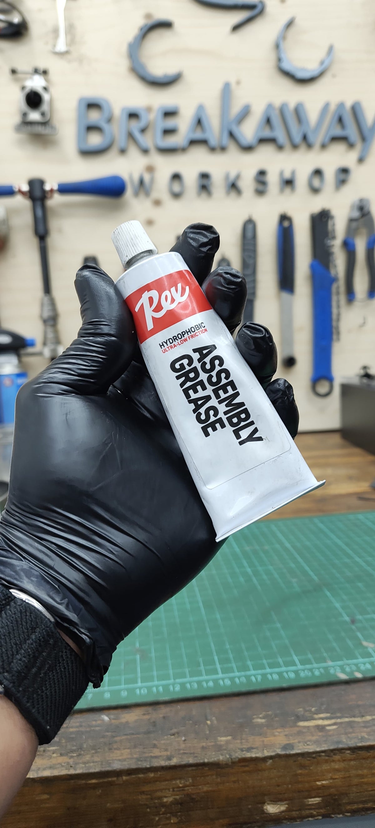 Rex Assembly Grease